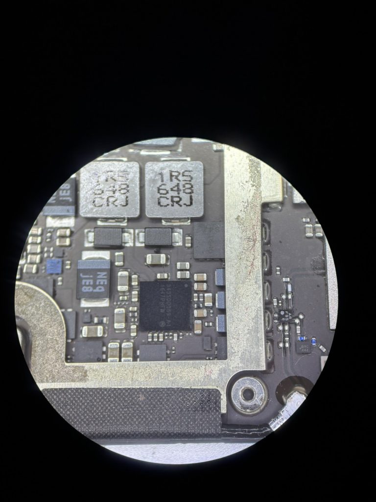 iPadPro9.7充電チップ