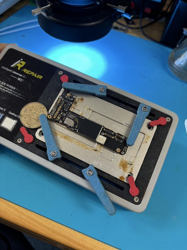 iPhone基板分離