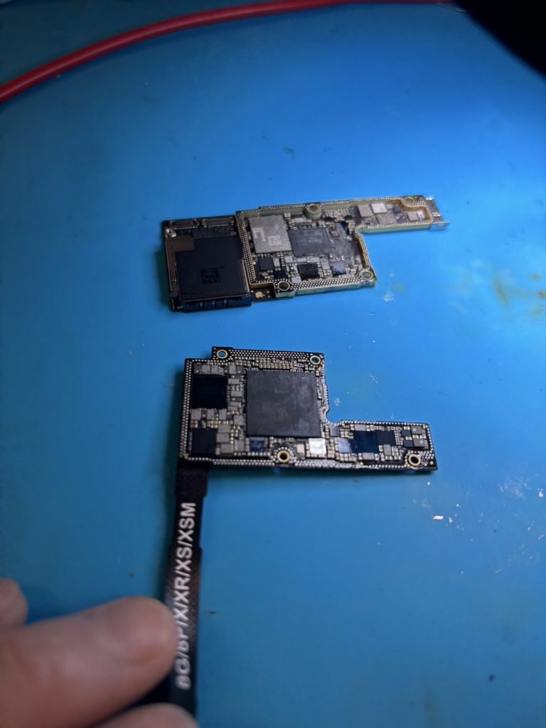 iPhone基板分離