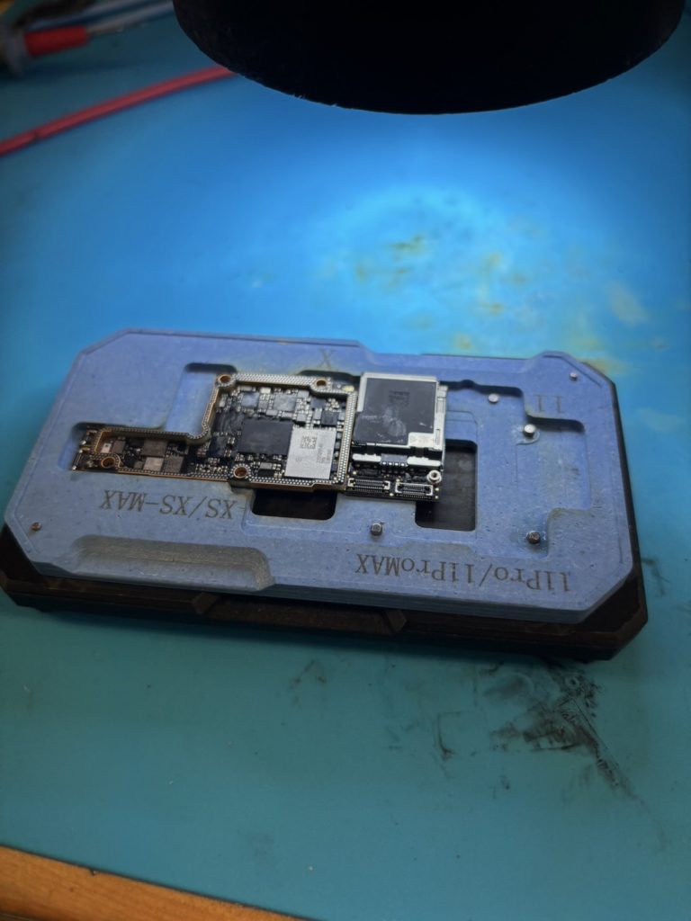 iPhoneリボール