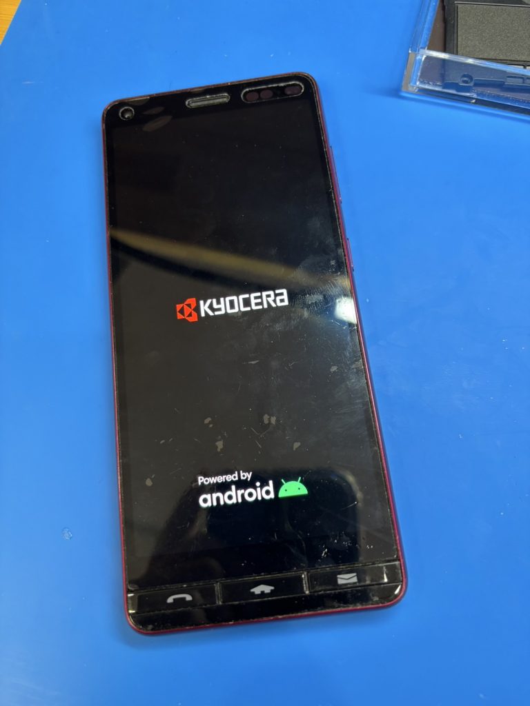  KYOCERA BASIO4基板修理
