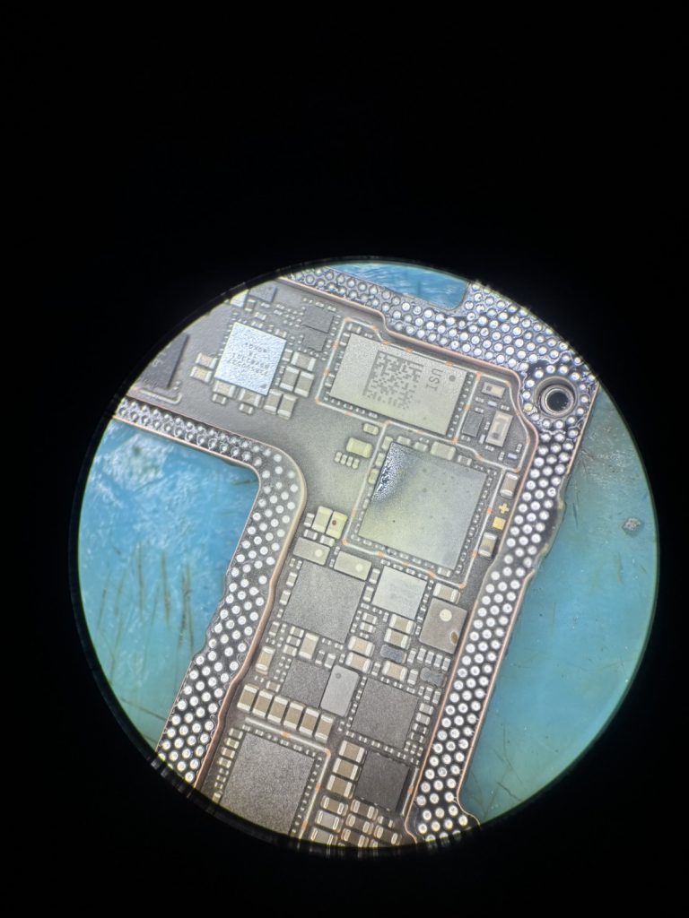 iPhone14基板修理